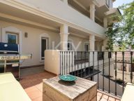 Duplex for sale in Aloha Hill Club, Nueva Andalucia