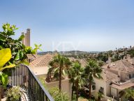 Duplex for sale in Aloha Hill Club, Nueva Andalucia