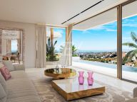 Villa for sale in Nueva Andalucia