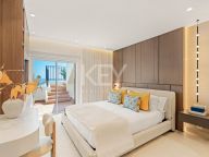 Ático en venta en Bahía del Velerín, Estepona