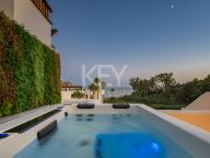 Ático en venta en Bahía del Velerín, Estepona