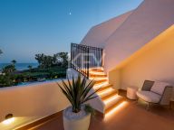 Ático en venta en Bahía del Velerín, Estepona