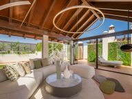 Ático en venta en Bahía del Velerín, Estepona