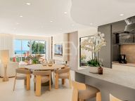 Ático en venta en Bahía del Velerín, Estepona