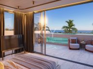 Atico Duplex en venta en Altos de Puente Romano, Marbella Golden Mile