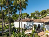 Villa en venta en Altos Reales, Marbella Golden Mile