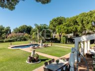 Villa en venta en Altos Reales, Marbella Golden Mile