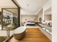 Villa for rent in La Cerquilla, Nueva Andalucia