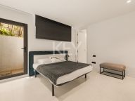Villa for rent in La Cerquilla, Nueva Andalucia