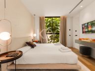 Villa for rent in La Cerquilla, Nueva Andalucia