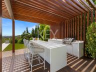 Villa for rent in La Cerquilla, Nueva Andalucia