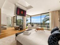 Villa for rent in La Cerquilla, Nueva Andalucia