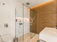 Villa for rent in La Cerquilla, Nueva Andalucia