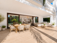 Villa for sale in Casasola, Estepona