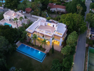 Villa for sale in Casasola, Estepona