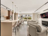 Town House for sale in El Campanario, Estepona