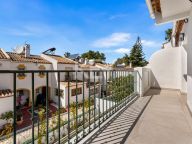 Town House for sale in El Campanario, Estepona