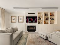 Town House for sale in El Campanario, Estepona