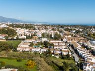 Town House for sale in El Campanario, Estepona