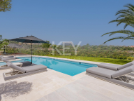 Villa en venta en Benahavis
