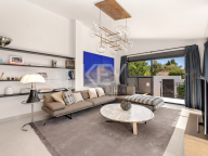 Villa for sale in Nagüeles, Marbella Golden Mile