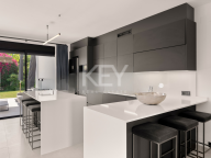 Villa for sale in Nagüeles, Marbella Golden Mile