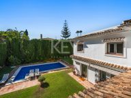 Villa for sale in Los Monteros Playa, Marbella East