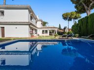 Villa for sale in Los Monteros Playa, Marbella East