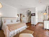 Villa for sale in Los Monteros Playa, Marbella East