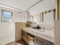 Villa for sale in Los Monteros Playa, Marbella East