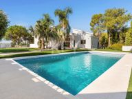 Вилла на продажу в El Madroñal, Бенахавис