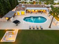 Villa for sale in Rio Verde, Marbella Golden Mile