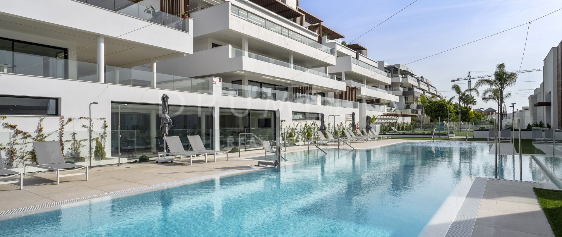 Prachtig appartement met 2 slaapkamers in Alexia Life, Estepona op 5 minuten rijden van het strand