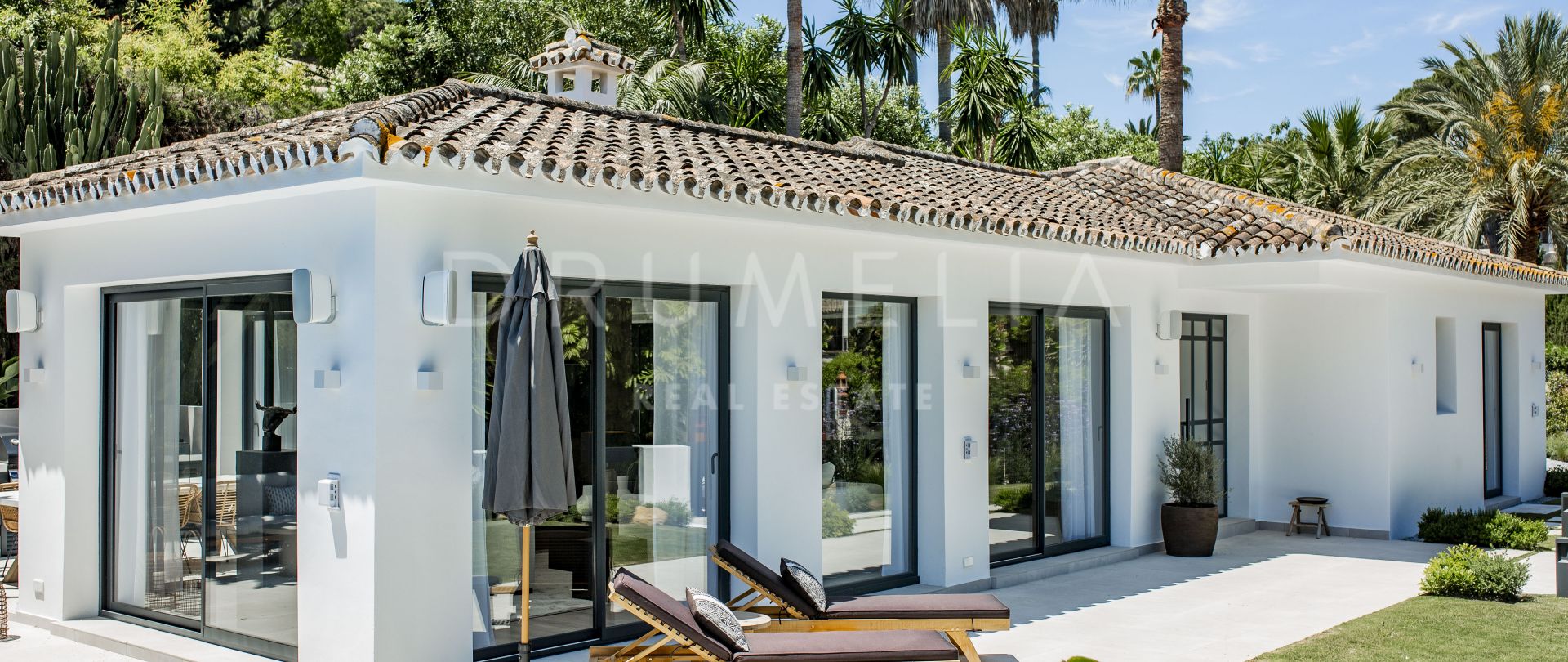 Fantastisk ny modern lyxvilla med skandinavisk Hygge-känsla, Nueva Andalucía