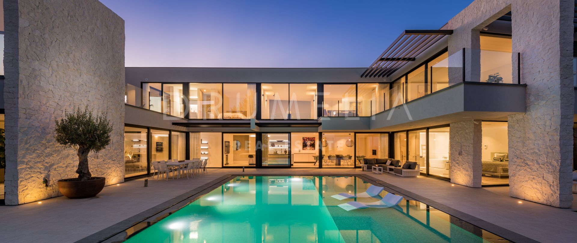 New Sophisticated Contemporary Style Designer Villa in La Alqueria, Benahavis