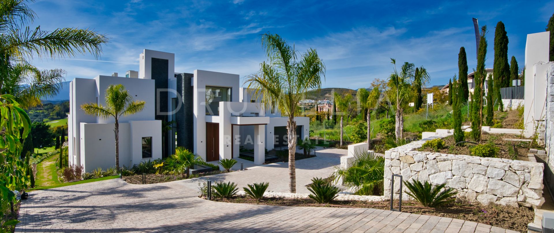 Nieuwe Uitzonderlijke Innovatieve Eerstelijn Golf Moderne Luxe Villa in Los Flamingos
