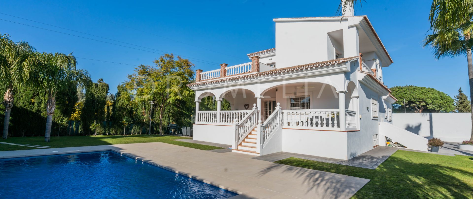 Prachtige High-End familie villa in Atalaya de Rio Verde, Nueva Andalucía