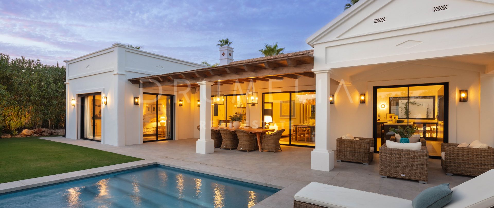 Beautiful modern luxury villa in Haza del Conde in the heart of Nueva Andalucía, Marbella