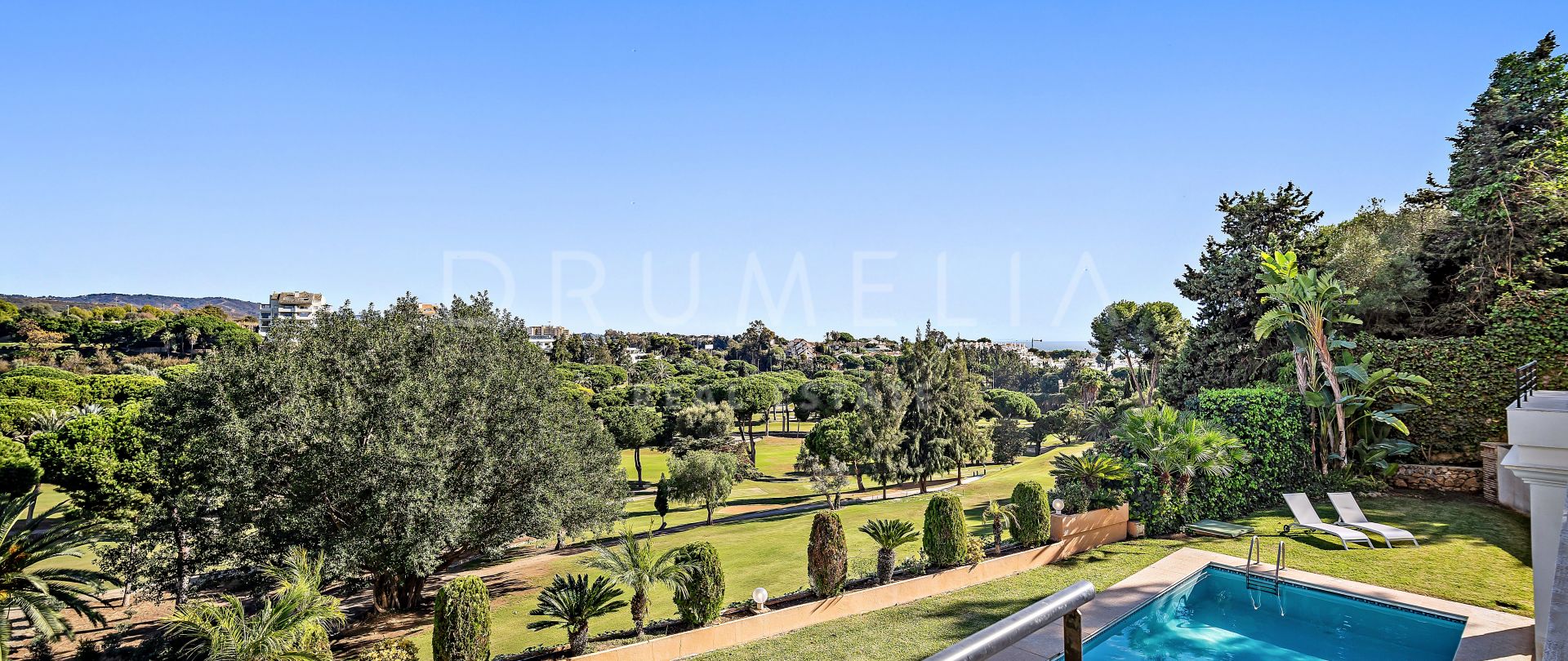 Elegant, frontline golf modern Mediterranean luxury villa for sale in Rio Real Golf, Marbella