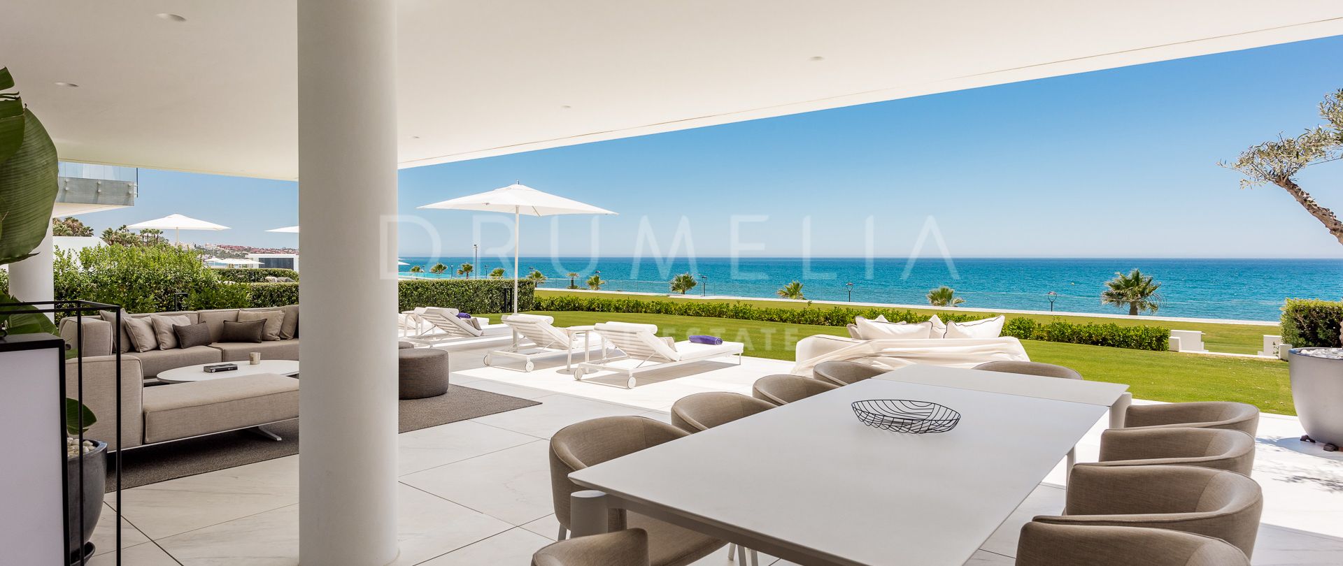 Wunderschöne neue Luxuswohnung direkt am Strand, Emare, Neue Goldene Meile, Estepona