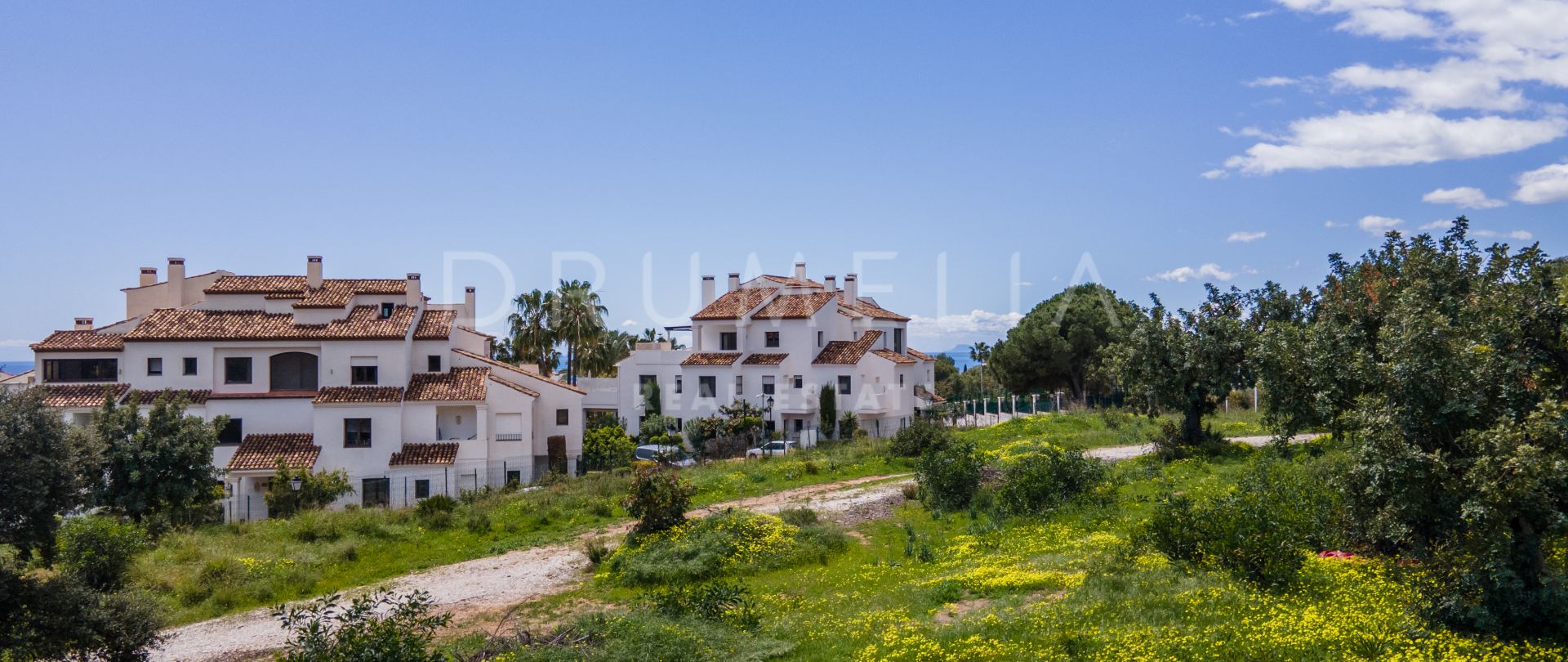 Wunderschönes Grundstück mit Meerblick in Balcones de Sierra Blanca, Goldene Meile, Marbella