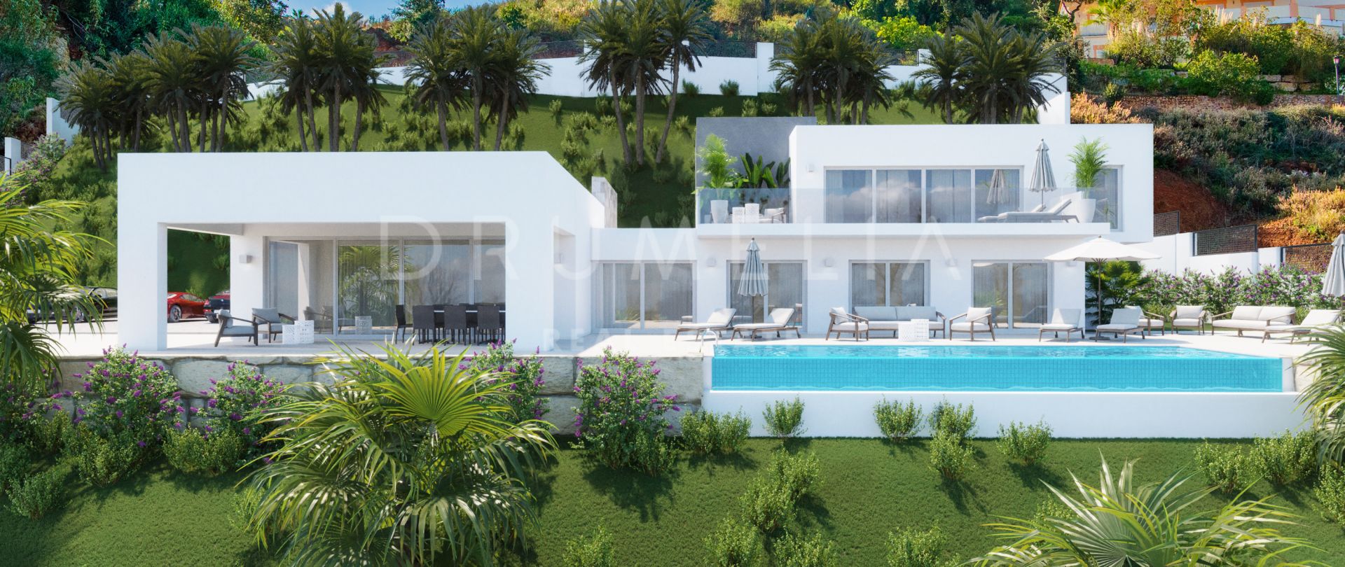 Helt ny modern lyxvilla med fantastisk utsikt i La Mairena, Marbella Öst