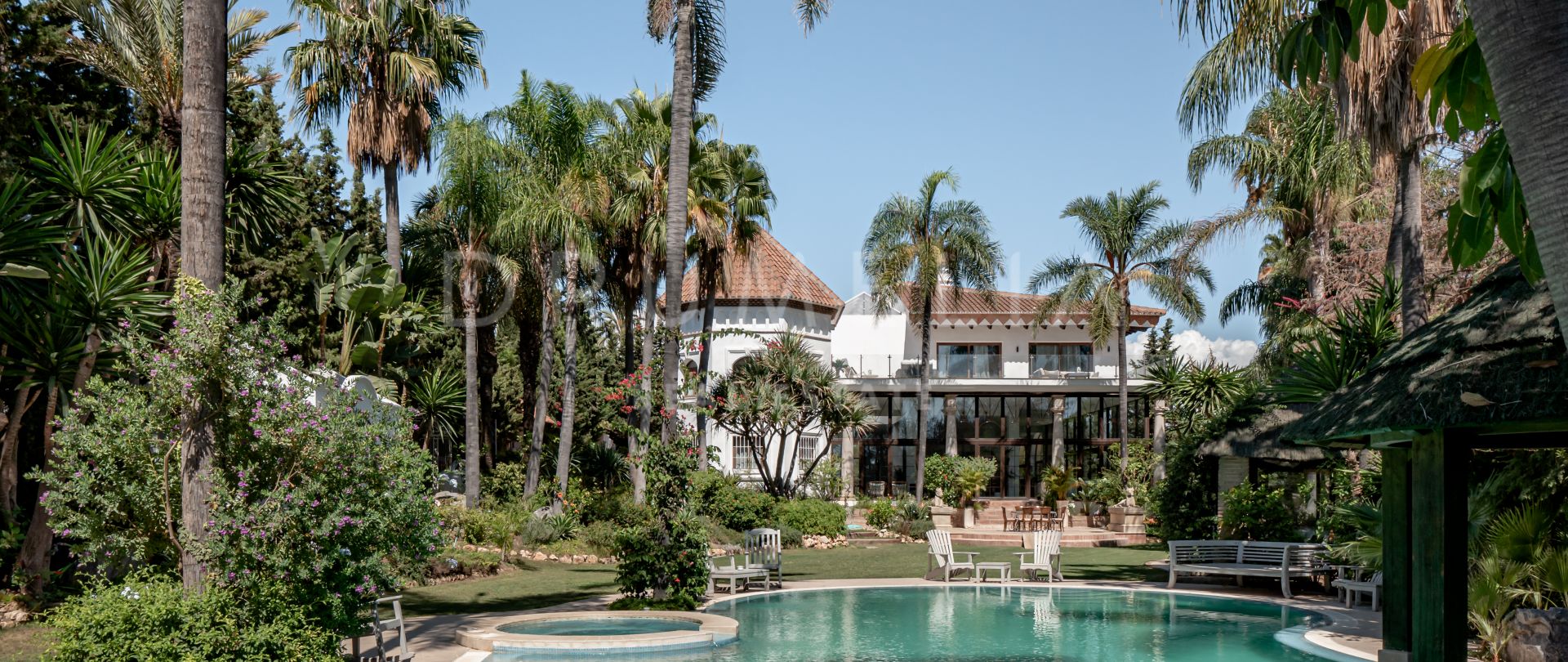 Une grande villa de luxe vraiment exceptionnelle à Atalaya de Rio Verde, Nueva Andalucía.