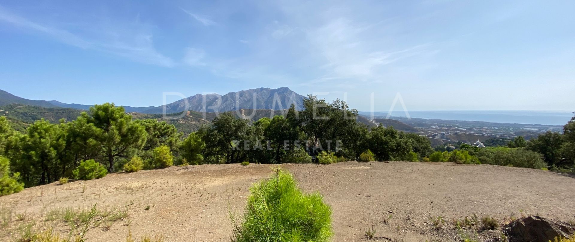 Exclusive Large Plot with Panoramic Views in Elite Zagaleta