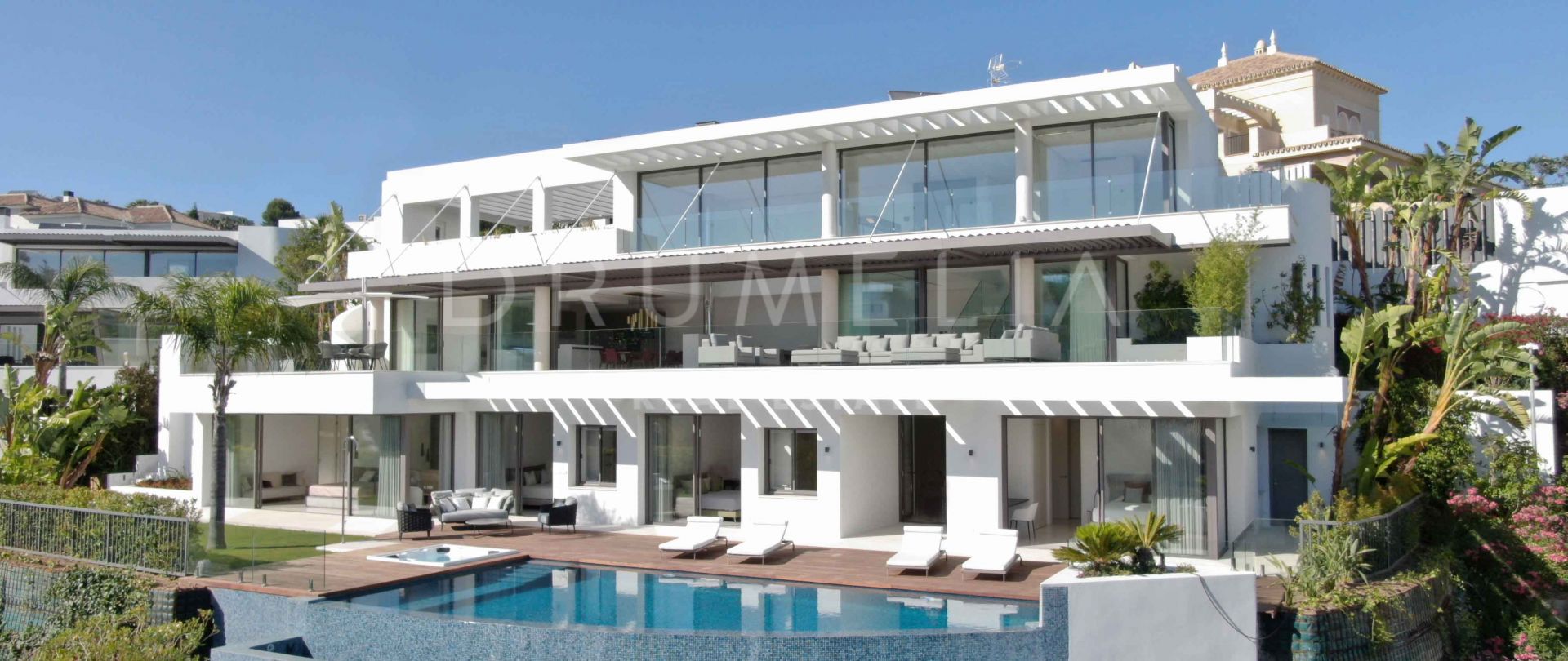 Brandneue hochmoderne Luxus-Villa, La Quinta, Benahavis