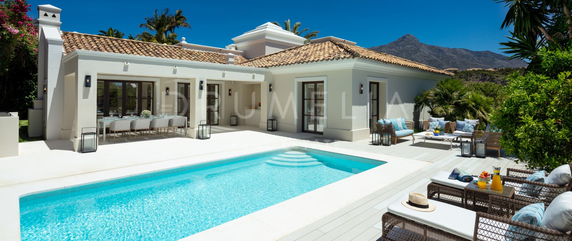 Beautiful luxury Mediterranean house in prestigious Las Brisas, Nueva Andalucía