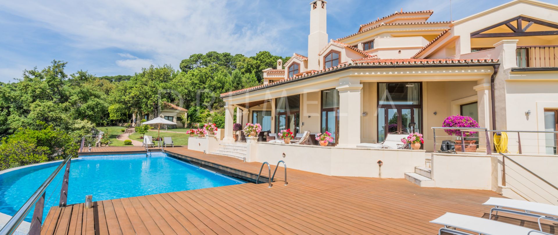 Charmante villa méditerranéenne de luxe à Zagaleta