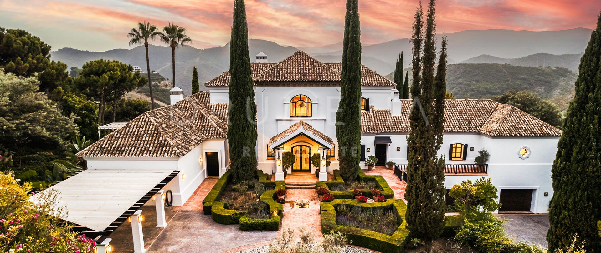 Casa Terregles - Lyxig herrgård med andalusisk charm och panoramautsikt i La Zagaleta, Benahavis