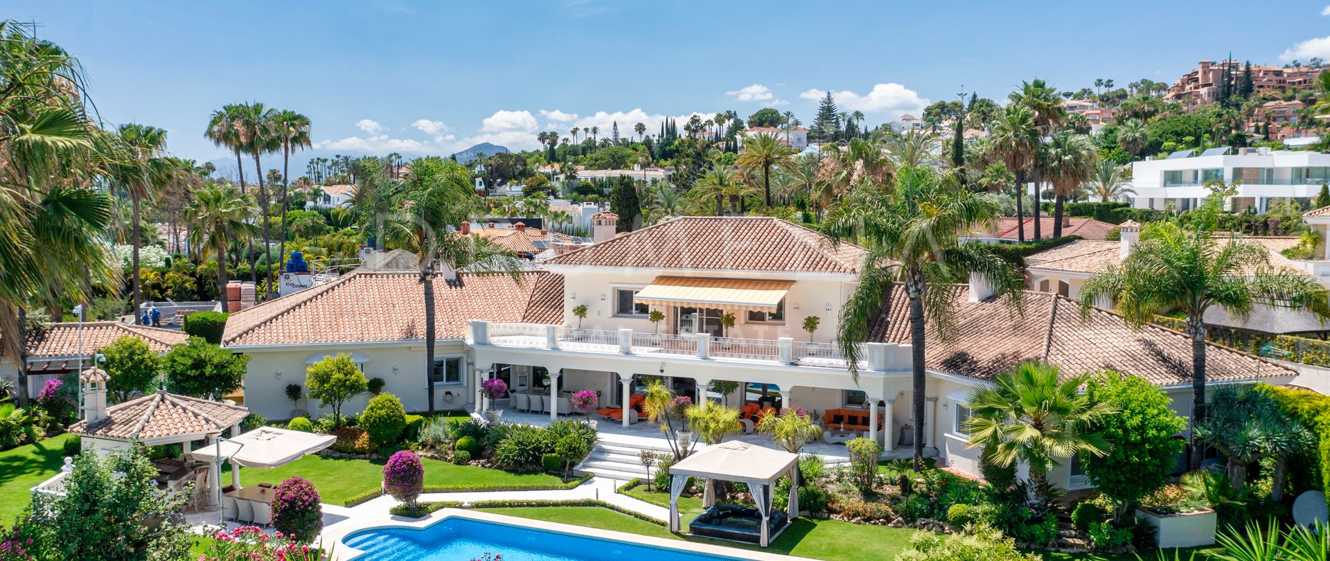 Elegantes Einfamilienhaus in La Cerquilla, Marbella zu verkaufen