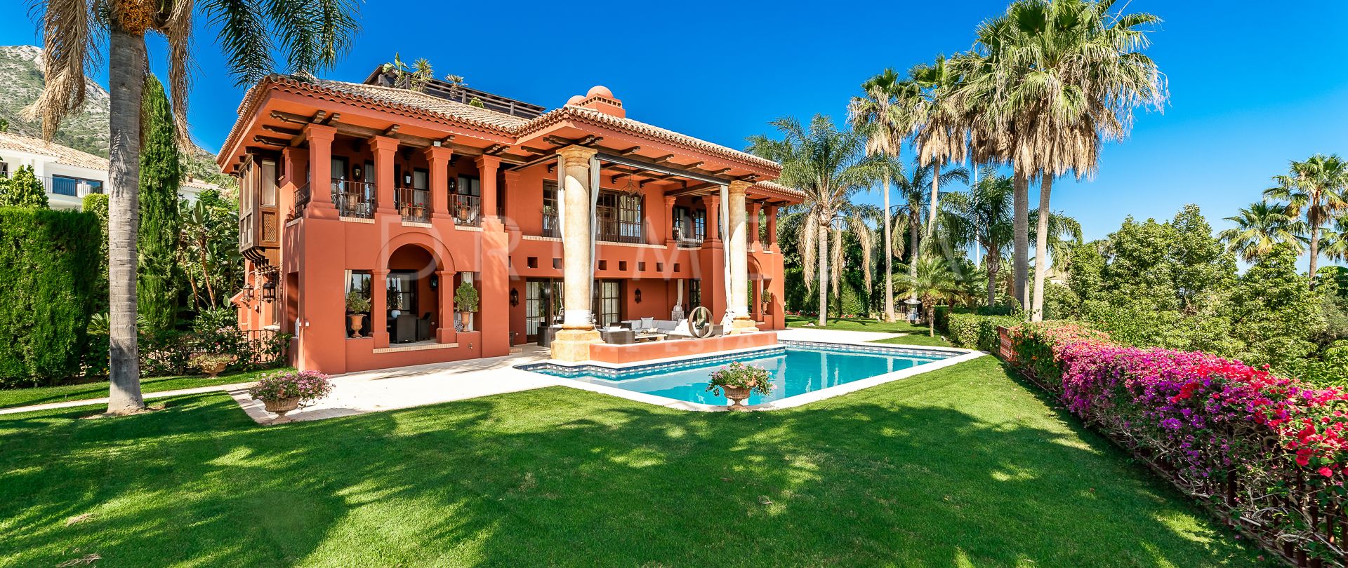 Spektakuläre Luxus-Grand-Villa mit Panorama und Wow-Faktor, Sierra Blanca, Marbella Golden Mile